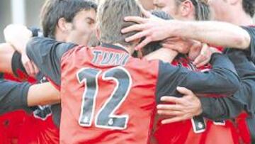 <b>UNA PIÑA. </b>Los jugadores mallorquinistas saben que ahora deben estar más unidos que nunca.