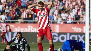 La falta de gol se topa con la confianza de obrar el milagro