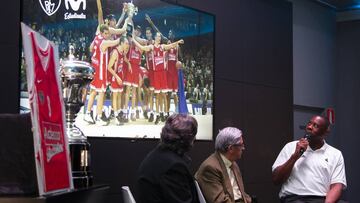 Pepu Hernández, Miguel Ángel Bufalá y Chandler Thompson.