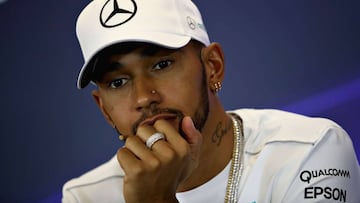 Lewis Hamilton en la rueda de prensa de la FIA en Austin.