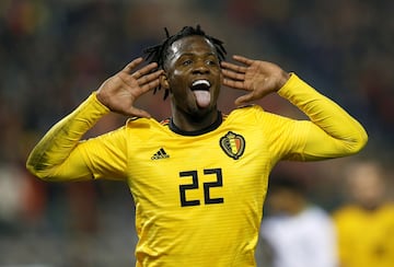 Belgium thumped Saudi Arabia with Manchester United striker Romelu Lukaku finding the net twice. Michy Batshuayi and Kevin De Bruyne scored late on to complete the rout.