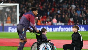 England star Jude Bellingham showed his true colors when he gave a shivering disabled child his jacket at Wembley on a rainy night in London.