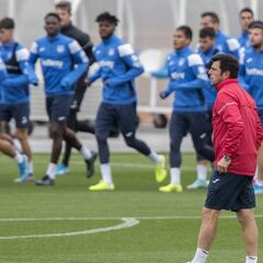 El Leganés se agarra al optimismo de Cembranos