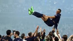 Kylian Mbappé, en su  consigue la Copa de Francia con el PSG tras ganar al Olympique de Lyon.