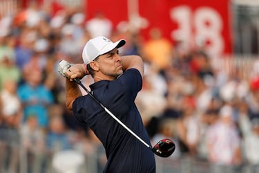 Pau Gasol, exjugador del baloncesto y mejor jugador de todos los tiempos español. Entre otros logros, consigue dos anillos NBA con Los Ángeles Lakers. Con España, campeón del mundo y oro olímpico además de ganar tres Eurobaskets.