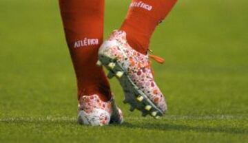 Las nuevas botas de Radamel Falcao.