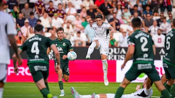 Partido entre el Albacete y el Racing.