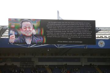 Así fue el emotivo homenaje al dueño del Leicester en el King Power Stadium
