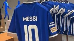 Troleo al fichaje de Cristiano: la camiseta de Messi, en la tienda del gran rival