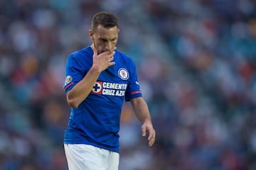 El 'Chaco' ha sido el último gran referente de Cruz Azul. A pesar de su veteranía mostró siempre su calidad y dio grandes momentos en La Noria. Ahora, el argentino terminará su carrera en Pachuca. 