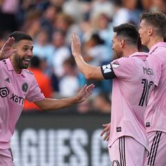 “Messi is the best in the world” -Alba