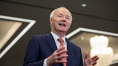 After obtaining last place in the Iowa caucuses, Asa Hutchinson, former governor of Arkansas, drops out of race for the GOP nomination. Here the details.