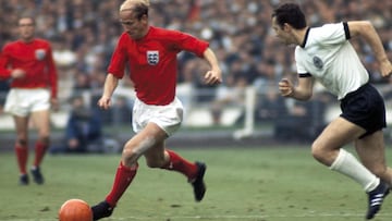 El histórico líder del Manchester United también destacó con la selección inglesa en 1966 y 1970. En el primer campeonato, alcanzó el título con los 'Tres Leones'.