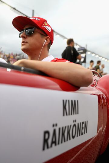 Kimi Raikkonen llegando al circuito del GP de Singapur. 