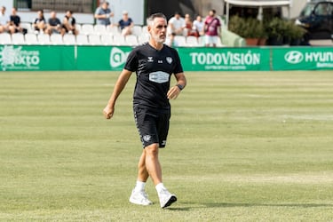 Abraham Paz se pone al volante en el Antequera