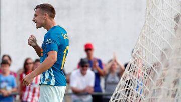 Saponjic celebra con rabia su gol en El Burgo de Osma.