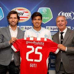 Erick Gutíerrez fue presentado oficialmente con el PSV