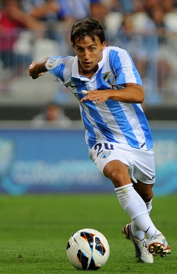 El centrocampista argentino jugó en el Málaga desde el 2011 hasta enero del 2013. En el mercado de invierno de ese año fichó por el Granada donde jugó hasta el 2014.
