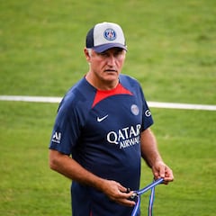El PSG aligera la operación salida