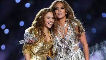 Shakira y Jennifer Lopez en el show de medio tiempo del Super Bowl LIV en el Hard Rock Stadium, Miami, Florida. Febrero 02, 2020.