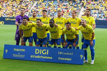 More y Pereira meten presión