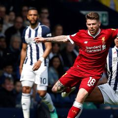 El Villarreal convence a Alberto Moreno para que sea su lateral