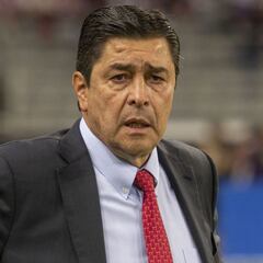 Luis Fernando Tena sería la principal opción para dirigir a FC Juárez