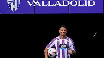 Presentación de Marcos André como nuevo jugador del Valladolid.