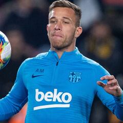 Arthur se lesiona para un mes y Valverde monta en cólera