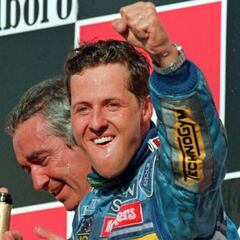 ¿Quiénes son los pilotos de F1 con más títulos Mundiales?