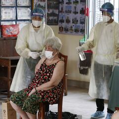 Desastre en Hong Kong: millones de vacunas, a punto de ir a la basura