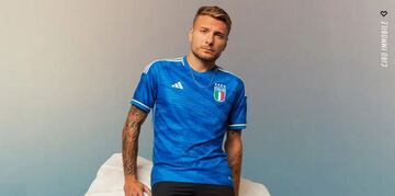 Adidas ha presentado su primera colección de productos para las selecciones nacionales de fútbol italianas creada en colaboración con la Federación Italiana de Fútbol. 