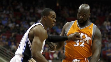 Dwight Howard y Shaquille O'Neal, en marzo de 2009.