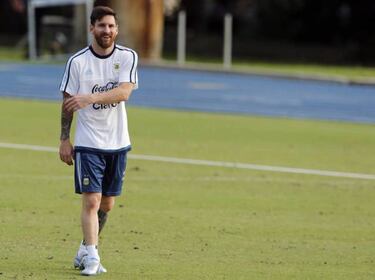 Argentina coach Bauza is in Barcelona, hoping to woo Messi