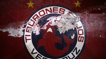 Escudo de los Tiburones Rojos del Veracruz