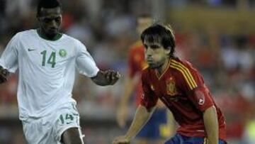 <b>MUCHOS HALAGOS. </b>Beñat realizó un gran partido ante Arabia Saudí el pasado viernes.