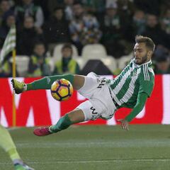 Pezzella: "Lo de Messi no es normal y lleva así 10 años ya"