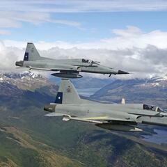 Chile despliega cazas tras detectar aeronaves no identificadas