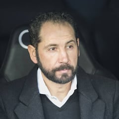 Machín: “El 99,9% de la gente ve segunda amarilla a Vinicius”