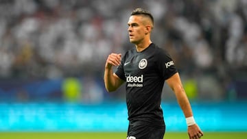 Rafael Santos Borré, delantero colombiano del Eintracht Frankfurt