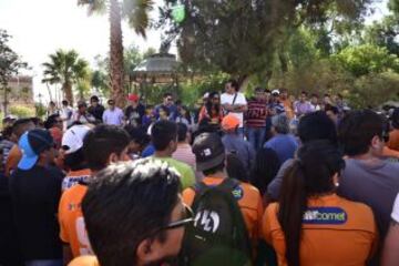 Los hinchas de Cobreloa fueron a protestar a la sede del club tras el castigo por el 'Caso Hisis' y el descenso a Primera B.