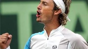 <b>PROGRESIÓN.</B> El juego de Juan Carlos Ferrero sigue mejorando.