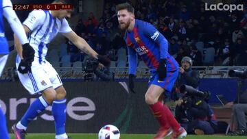 Balonazo a Messi en la espalda que le dejó esta cara