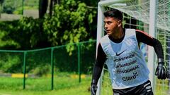 “Mi intención es quedarme”: el ‘refuerzo’ de Colo Colo que alentó a la Roja en Valparaíso