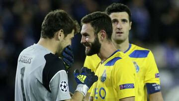 Iker Casillas le manda emotiva despedida a Miguel Layún