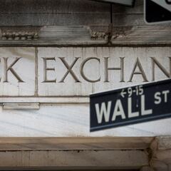 Does tax season affect the stock market?