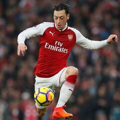 Özil no lo pondrá fácil: pedirá una alta prima de fichaje