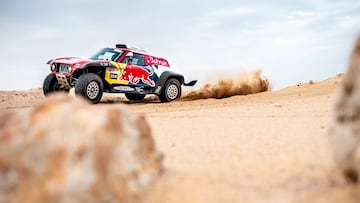 Sainz coin el Mini en Arabia Saud&iacute;.