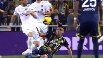 La fuerte plancha que le costó la roja directa a Isla en Turquía