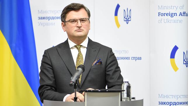 Cascada de dimisiones en el Gobierno de Zelenski tras el mortífero ataque ruso en Poltava